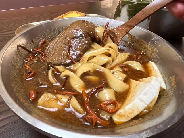 沙茶牛肉麵