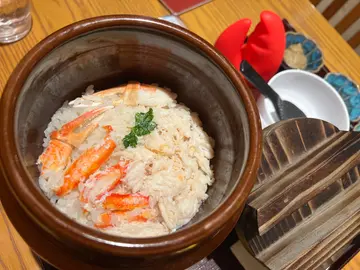 松叶蟹土锅饭