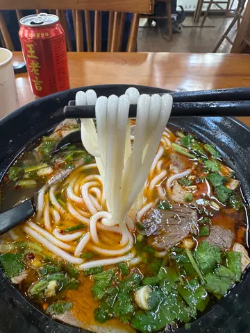 黔知味牛肉米线