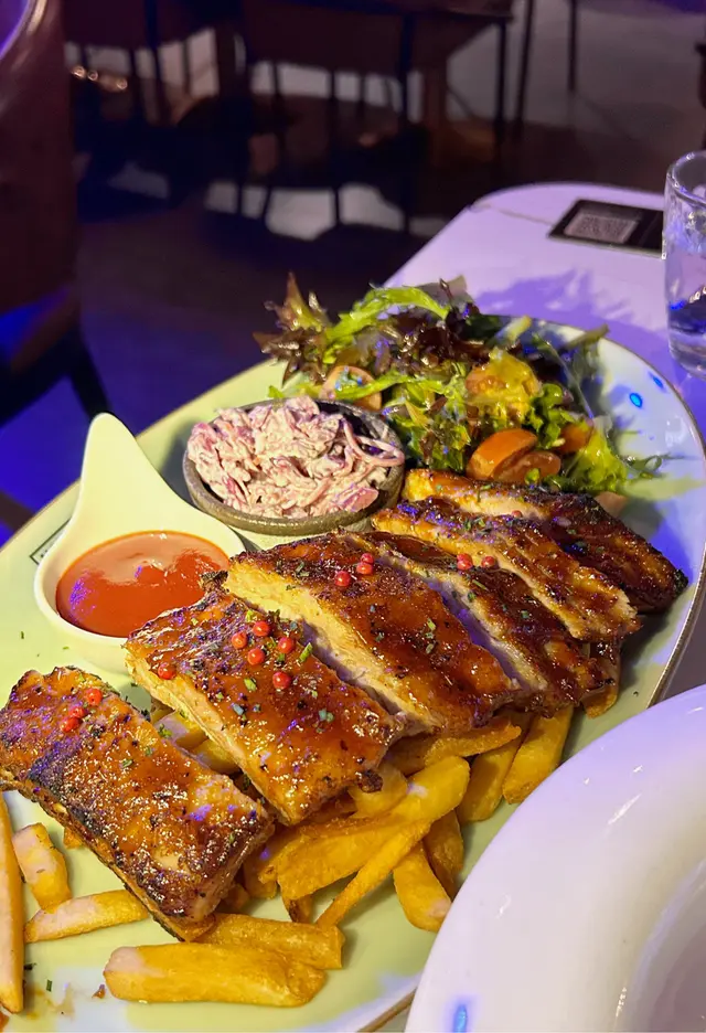 美式煙燻醬燒西班牙黑毛豬肋骨