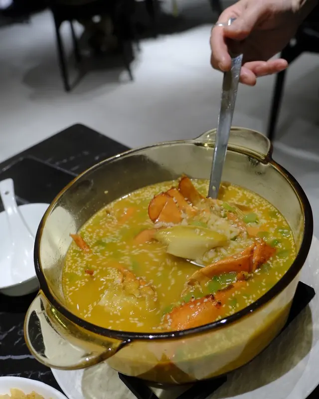 脆米波士頓龍蝦湯鮑魚海蝦帶子泡飯