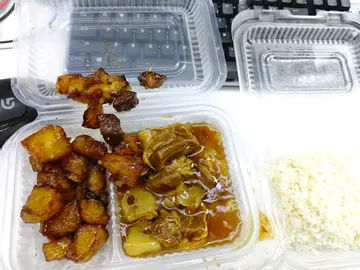 薯仔牛柳粒