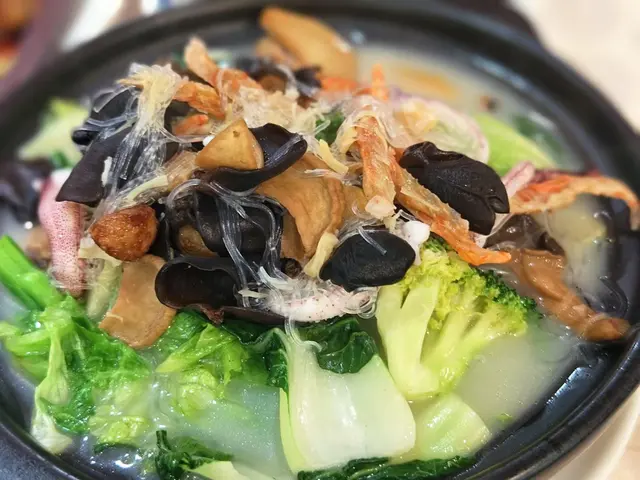 海味粉絲雜菜煲