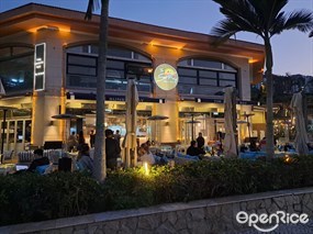 The Sunset Bay Bar & Grill
