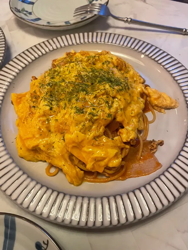 滑蛋厚切煙肉豚肉意粉