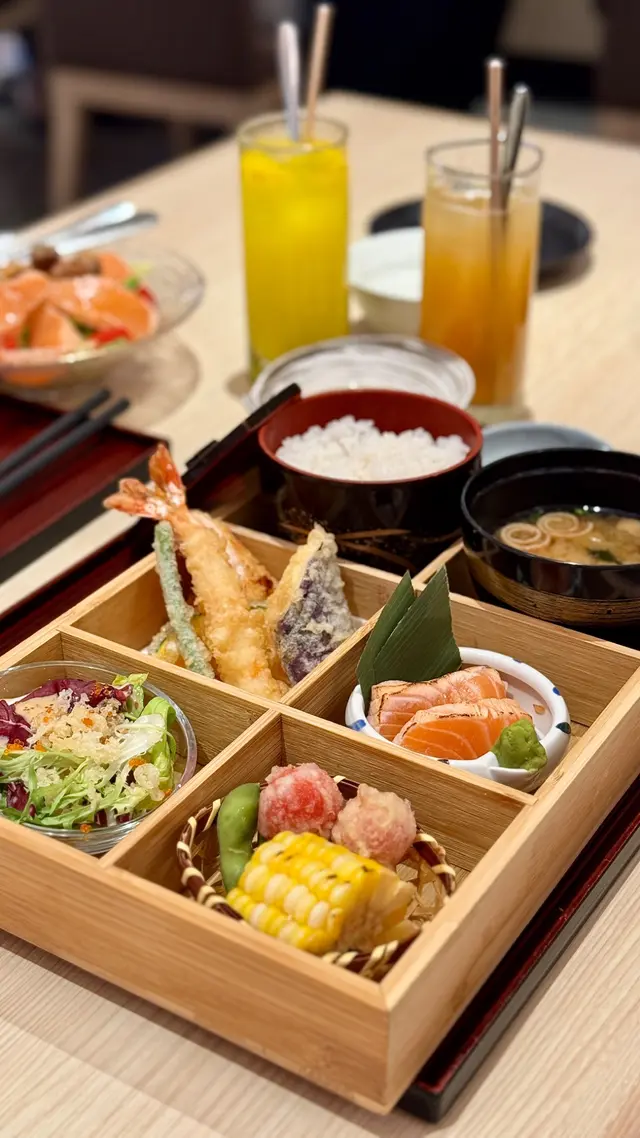 炙燒三文魚・天婦羅御膳套餐