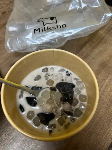 手工仙草糖水