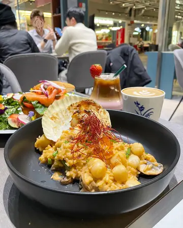 帆立贝珍珠带子龙虾汁意大利饭