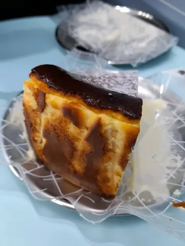 鹹蛋黃味芝士蛋糕