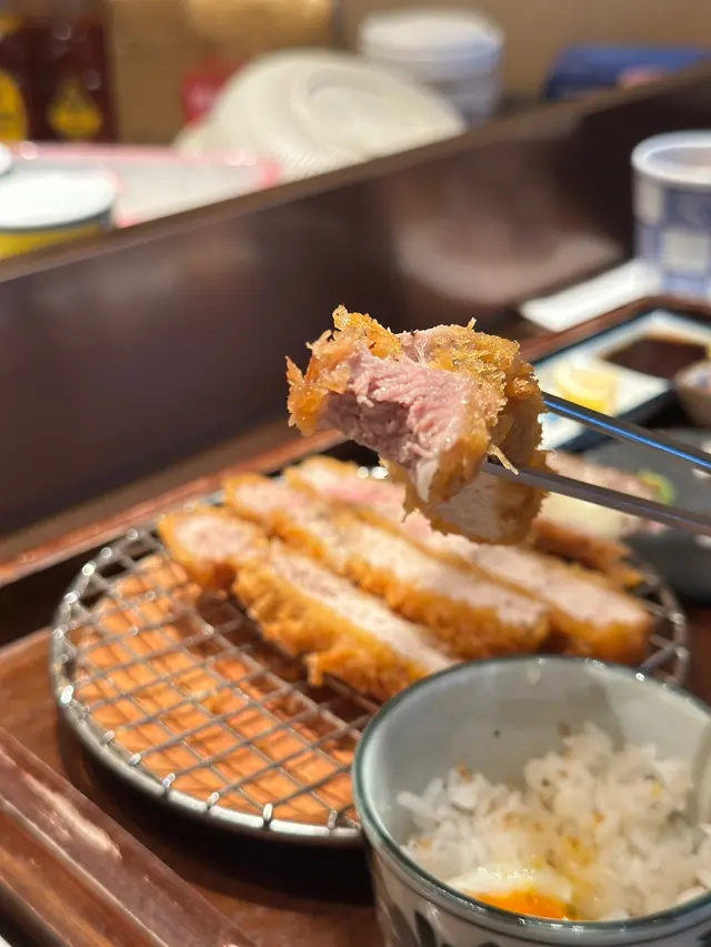 特級吉列豬扒定食