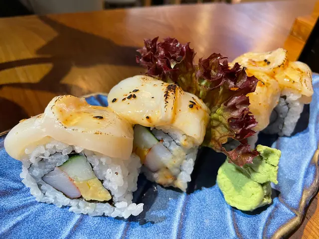 我真心覺得呢個嘢食,性價比值高!@平均每件都係$10 ,件帶子唔係細,好厚!新鮮!@