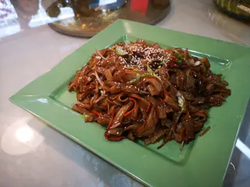 炒河粉