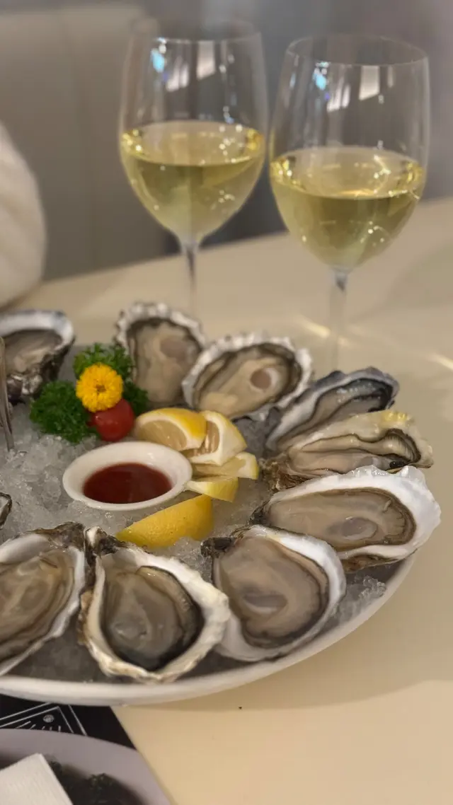 Oyster set