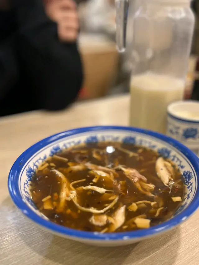 雞絲酸辣湯