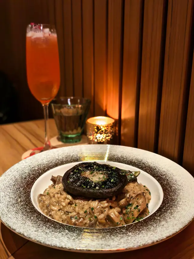 黑松露牛肝菌意大利飯