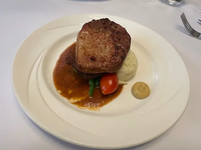 美國豬柳配燒汁