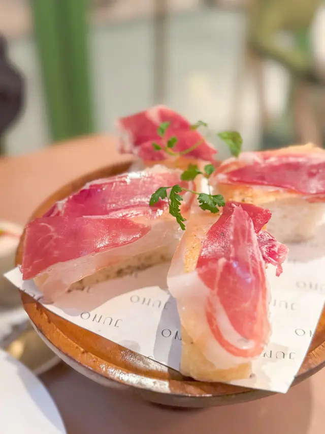 伊比利亞火腿48個月x新鮮烘烤迷选香意大利麵包