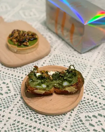 特濃意大利開心果麻糬手工泡芙