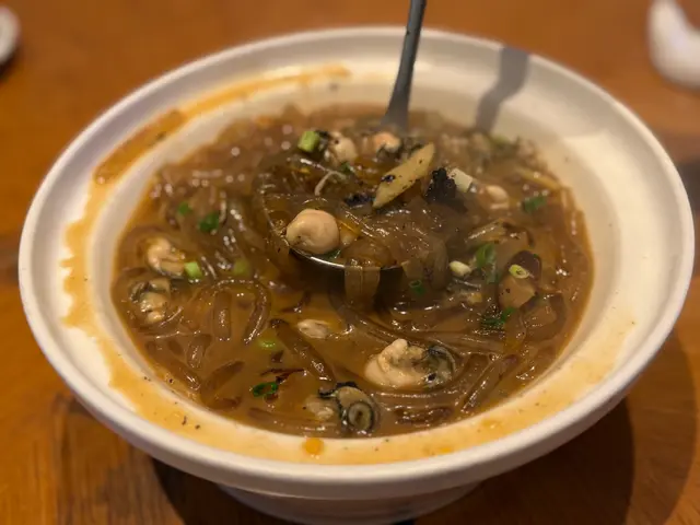 黑松露海蠣燒豆麵