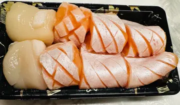 带子、三文鱼腩刺身