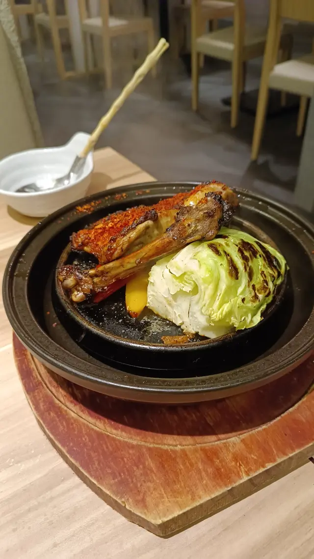 FireBird名物 重量级火焰原隻雞腿