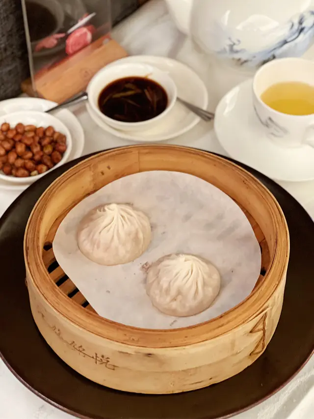 招牌灌湯小籠包