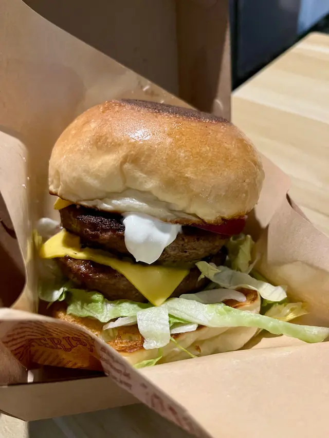 霸氣雙層安格斯芝士漢堡