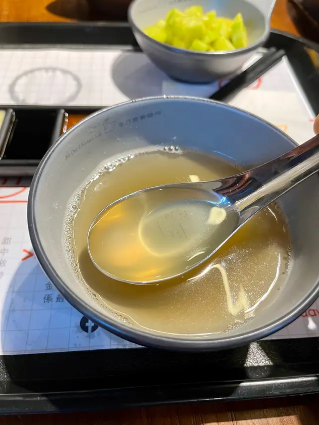 無味精靚湯