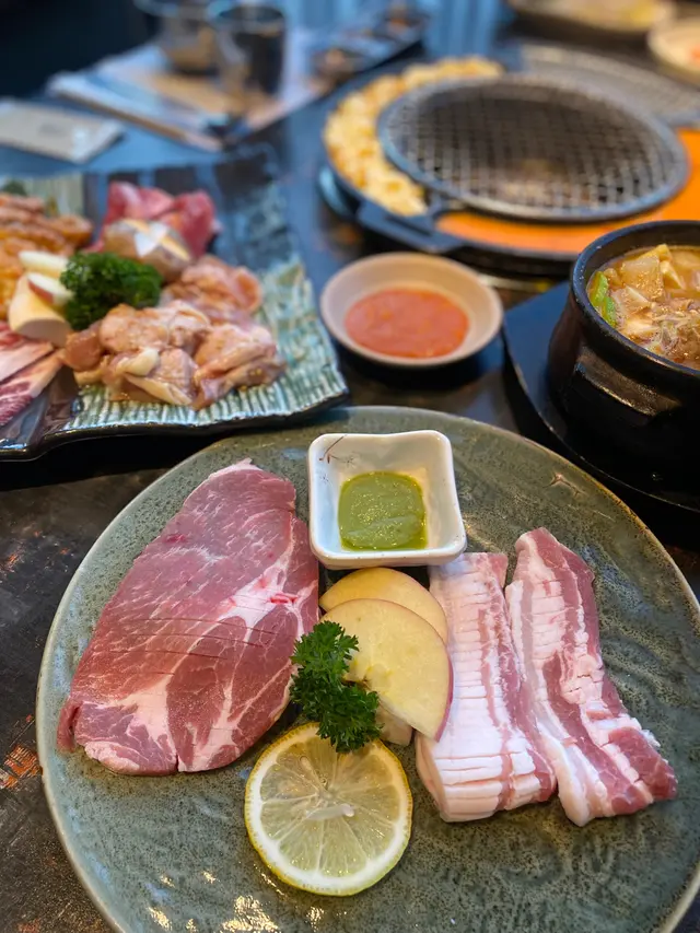 濟州黑毛豬梅花肉，一級五花肉