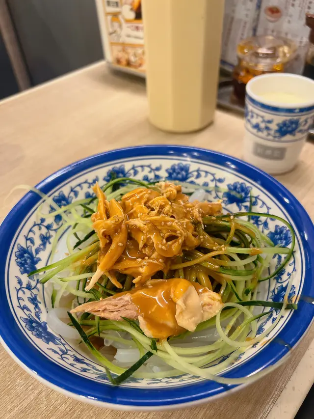 麻醬手撕雞粉皮