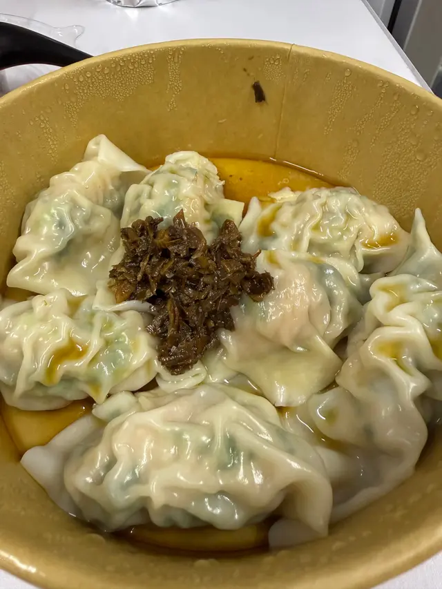 新蒲崗終於有一間好食嘅餃子，返工lunch必叫