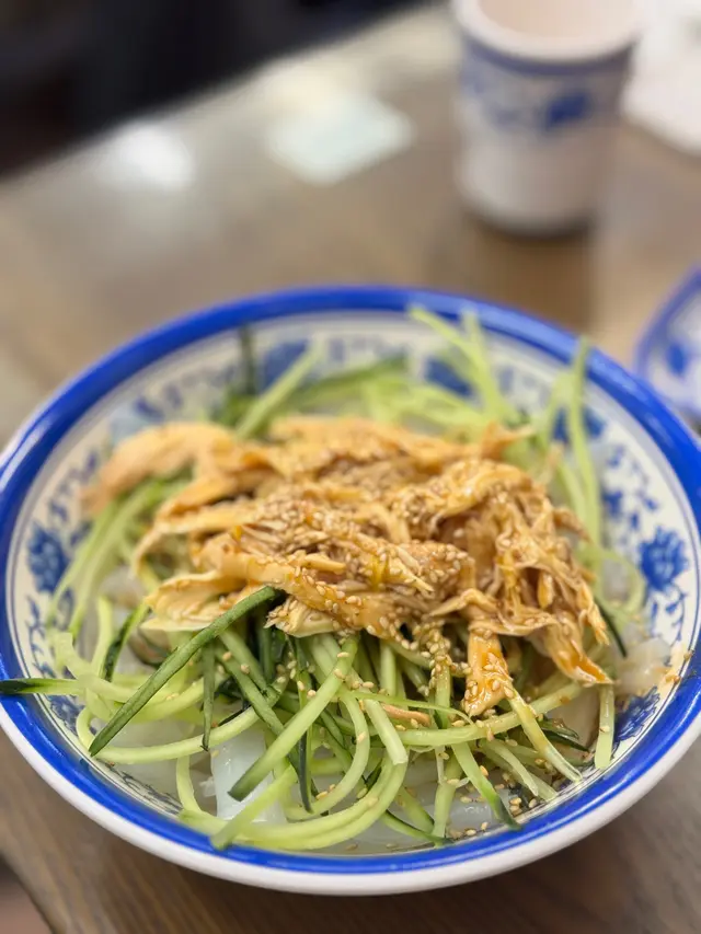 麻醬手撕雞絲粉皮