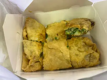 鸡肉月亮饼