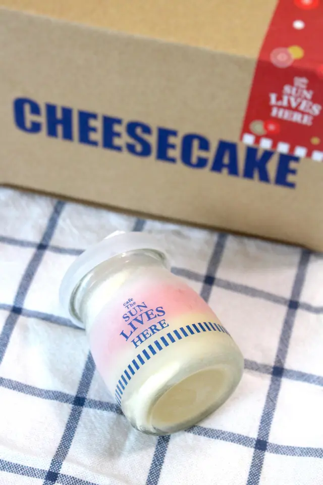 CHILK牧場牛奶樽裝芝士蛋糕(士多啤梨)