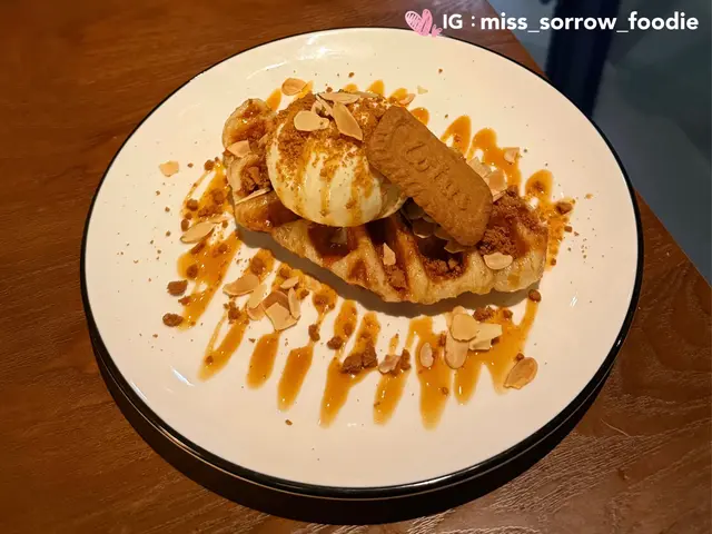 焦糖脆餅果仁窩夫