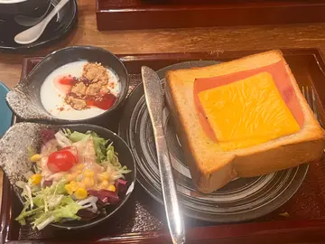 厚吐司松脆。