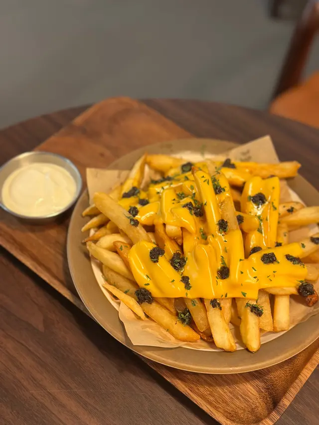 芝士黑松露粗薯條