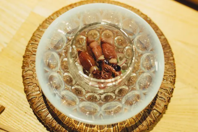 螢光魷魚  前菜