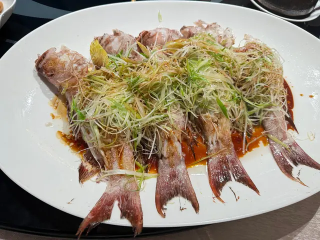 清蒸燕尾星斑