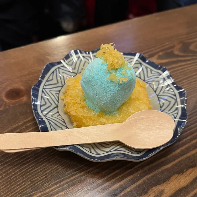 炸菠蘿伴海鹽雪糕