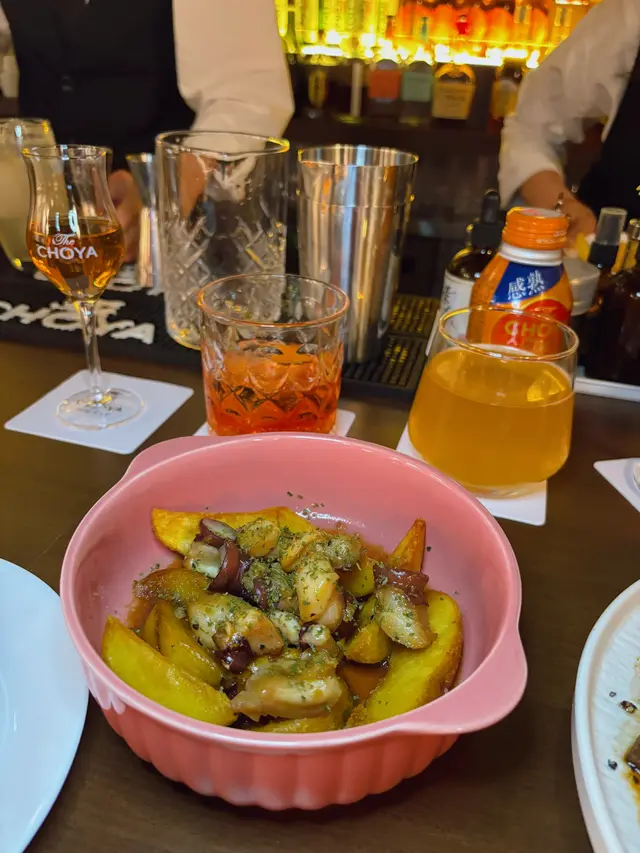 烤焗八爪魚配薯角