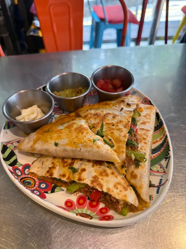 Half Quesadilla with beef