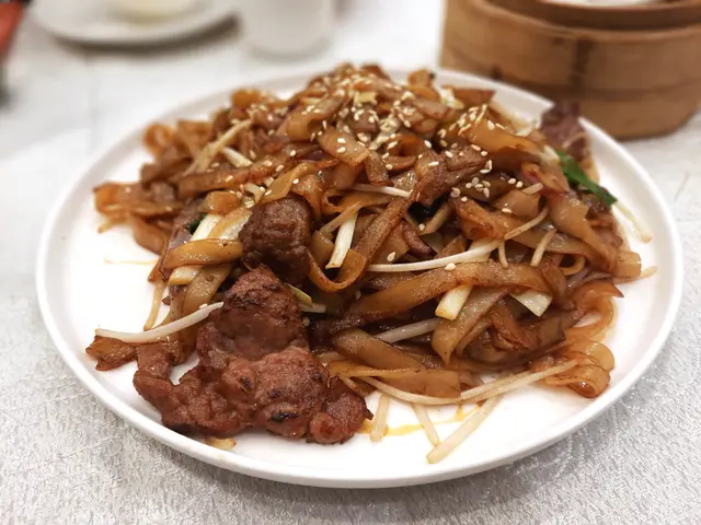 懷舊乾炒牛河