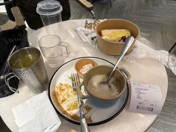 （早）烚蛋（2隻）配輕盈沙律