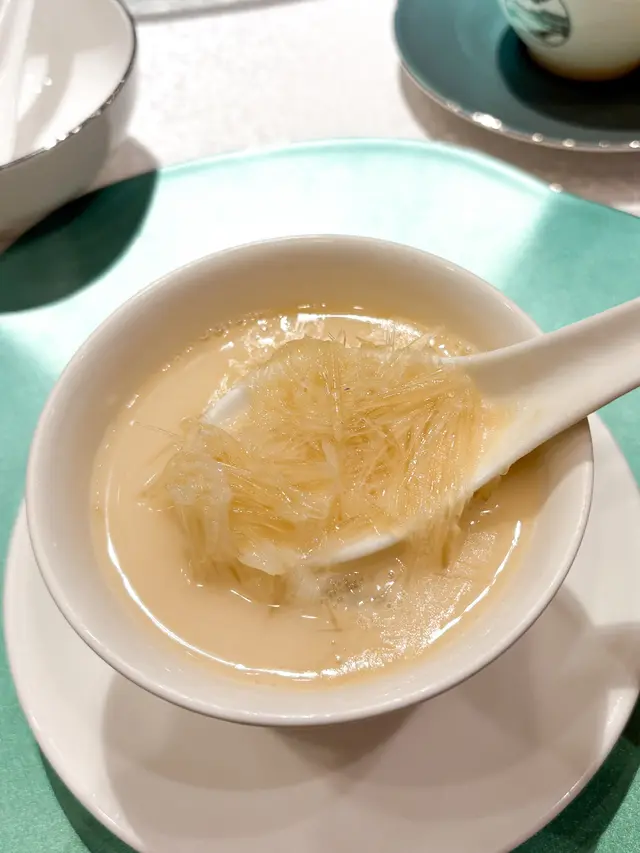 古法砂鍋雞煲翅