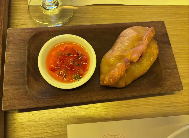 Empanada  (chicken  fillings)