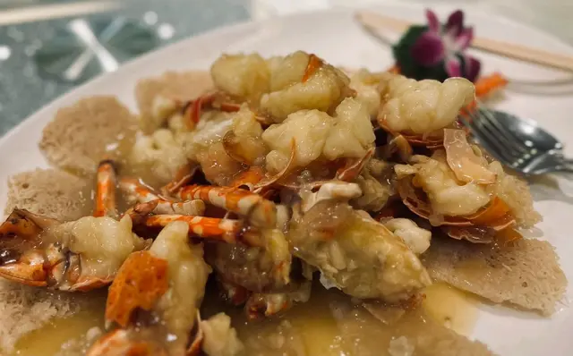 上湯龍蝦煎米粉底