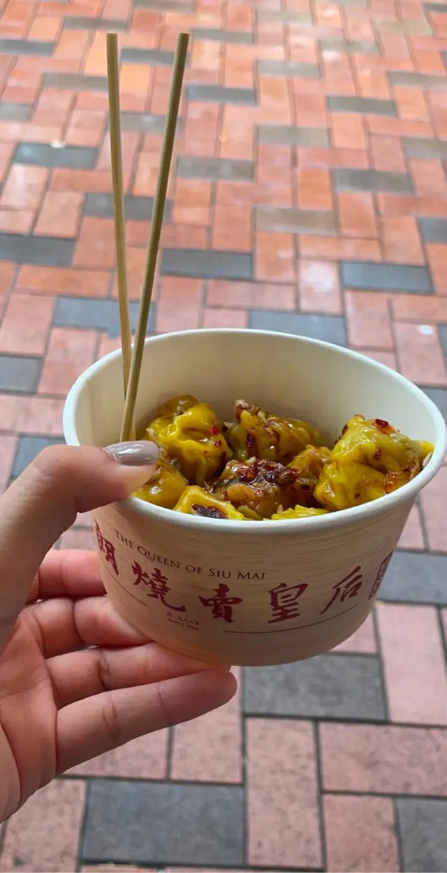 #香港美食 #FoodieLife #美食日記 #DiningExperience #ilovefood #DiscoverMore #foodie #燒賣