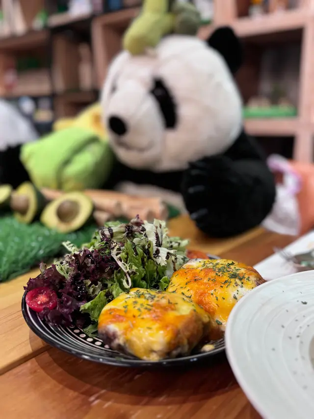 水牛芝士菠菜大啡菇