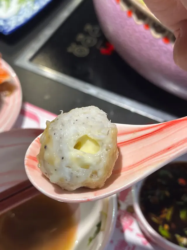 松露芝心墨魚丸